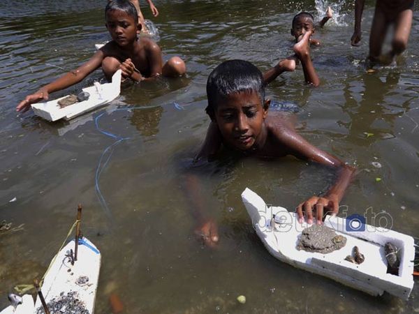 Kapal-kapalan dari Pesisir