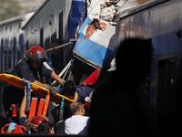 KA Tabrak Pembatas, 49 Orang Tewas