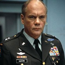 Tembak Kepala Sendiri, Bintang Seinfeld Lolos dari Maut