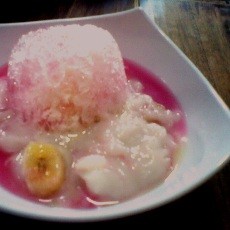 Segarnya Es Pallu Butung Marannu