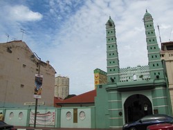 Wah! Ada Masjid India di Kampung China