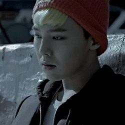 Blue Big Bang Siap Kalahkan Bubble Pop HyunA di YouTube