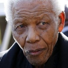 Dilarikan ke RS, Nelson Mandela Dalam Kondisi Stabil