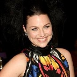 Amy Lee Evanescence Ingin Santap Telur Dadar Indonesia