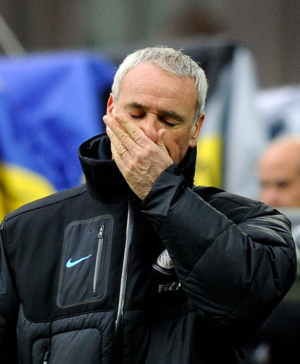 Ranieri Tidak Merasa Terancam