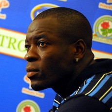 Tinggalkan Blackburn, Samba Gabung Anzhi