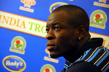 Tinggalkan Blackburn, Samba Gabung Anzhi