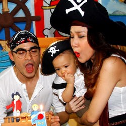 Terlalu Sibuk, Ashraf Sinclair Diprotes Anak