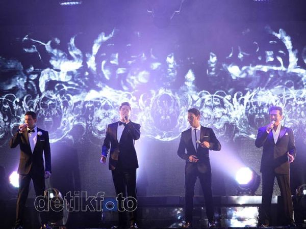 Il Divo, 4 Pria Tampan Manjakan Jakarta