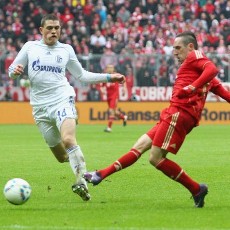 Ribery Dua Gol, Bayern Tundukkan Schalke