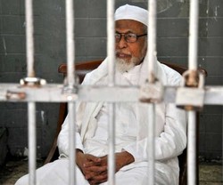 Kasasi Ditolak, Abu Bakar Baasyir Dihukum 15 Tahun Penjara