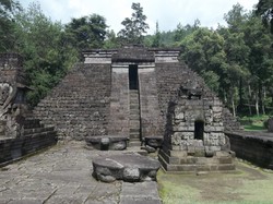 Damainya Pemandangan Candi Sukuh