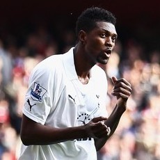 Manis-Pahit Adebayor di Hari Ultah