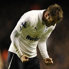 Soal Titel Premier League, Van der Vaart Realistis