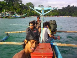 keindahan pulau sempu