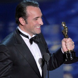 Jean Dujardin Aktor Prancis Pertama yang Menang Oscar