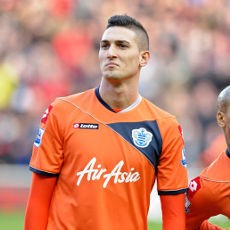 Gara-gara Tweet, Tiga Pesepakbola Didenda FA