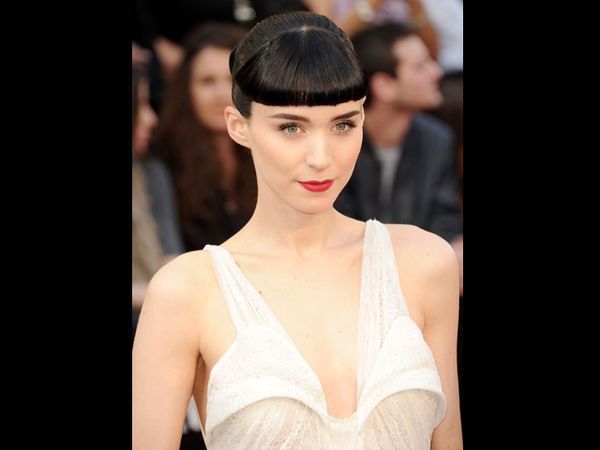 Rooney Mara, Si Pencuri Perhatian di Oscar 2012