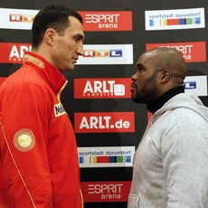 Klitschko Bidik Kemenangan KO ke-50