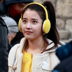 IU Jadi Pencopet di Salamander Guru