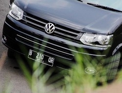 VW Mulai Rakit Caravelle dan Transporter di Maret 2012