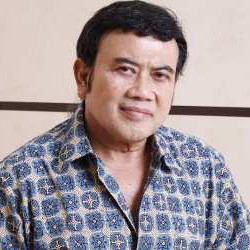 Rhoma Irama Puji Gubernur Fauzi Bowo