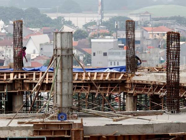 TCC Batavia Selesaikan Tower Pertama