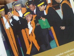 Terjatuh Saat Menyumpah 6 Hakim Agung, Harifin Trauma Setahun