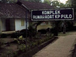 Uniknya Candi Cangkuang dan Kawah Kamojang