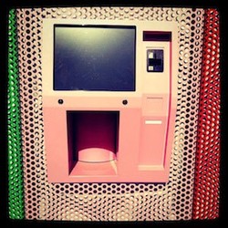 Nyam! Beli Cupcake Kini Bisa Lewat Mesin 24 Jam