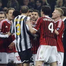 Sinyal Perdamaian Milan-Juventus