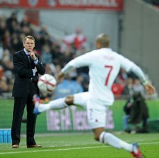 Pearce: Inggris Sedikit Naif