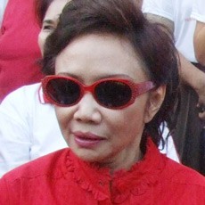 Nunun Minta Rawat Jalan & Disuntik