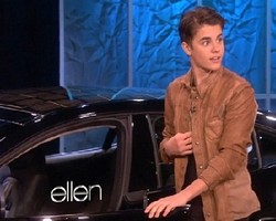 Ultah ke-18, Justin Bieber Dapat Hadiah Mobil Rp 910 Juta