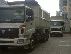 Foton dan Daimler Garap Truk Bareng