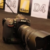 Kapan Nikon D4 Hadir di Indonesia?
