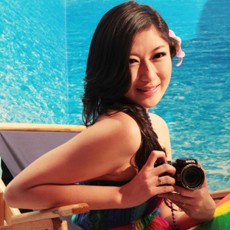 Hunting Model di Tengah Pameran