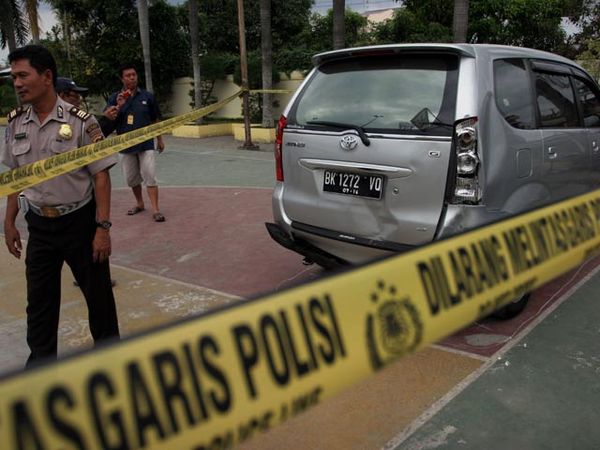 Brakkk !! Guru Tabrak 17 Siswa