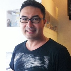 Surya Saputra Siapkan Proyek FTV dari Balik Layar