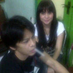 Ini Dia Foto Kebersamaan Momo Geisha & Ariel 