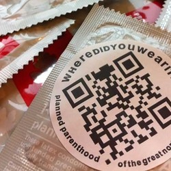 Wah, Kondom Bisa Dipakai Check In Hubungan Intim