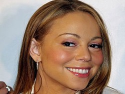 Usai Melahirkan, Mariah Carey Kembali Bernyanyi