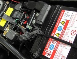 Trik Memasang Aki Tambahan di Motor