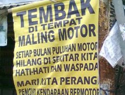 Warga Ciputat Bakar Motor Pelaku Curanmor
