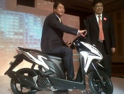 Honda Vario Ambil Desain NSX