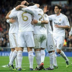 Hajar Espanyol 5-0, Madrid Kokoh di Puncak