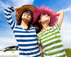 Jenis Busana yang Sebaiknya Dihindari Saat Liburan 