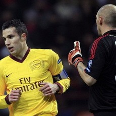 Abbiati Waspadai Ancaman Van Persie