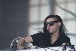 Skrillex: Saya Kenalan dengan Ellie Goulding via Email