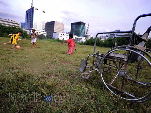 Tetap Semangat, Regi